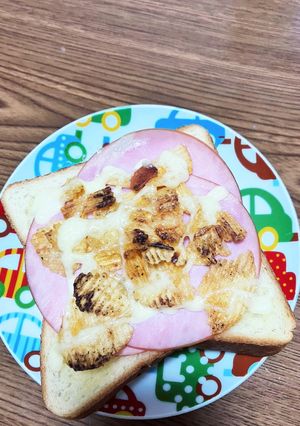 ハムピザポテトパン-レシピのメイン写真