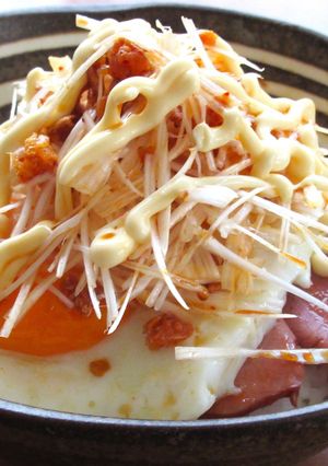 【ねぎラー油】 焼豚玉子飯-レシピのメイン写真