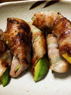 固いアボカドで肉巻き!-レシピのメイン写真
