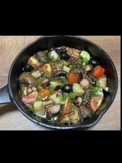タコと肉厚椎茸のアヒージョ-レシピのメイン写真