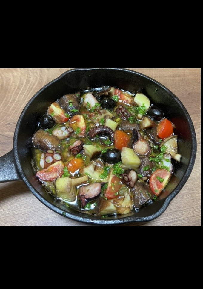 タコと肉厚椎茸のアヒージョ-レシピのメイン写真