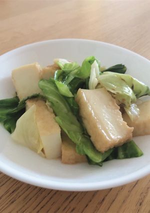 鶏だしで♪ キャベツと厚揚げの炒め物-レシピのメイン写真