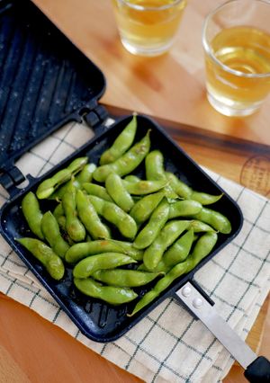 ホットサンドメーカーdeほくほく焼き枝豆-レシピのメイン写真