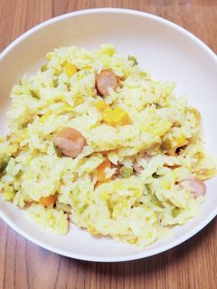 炊飯器で簡単!!カレーピラフ✩.*˚-レシピのメイン写真