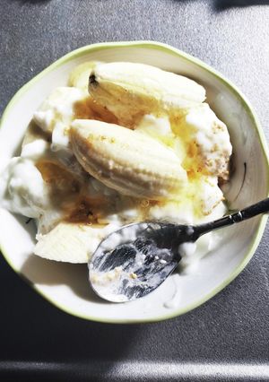 白すり胡麻たっぷりバナナハニーヨーグルト-レシピのメイン写真