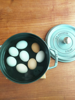STAUBで温泉卵-レシピのメイン写真