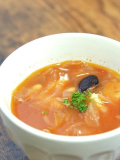鶏むね肉とキャベツのトマトスープ-レシピのメイン写真