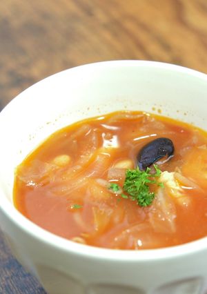 鶏むね肉とキャベツのトマトスープ-レシピのメイン写真