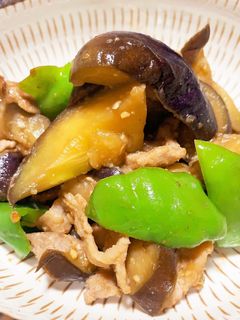 旬の夏野菜で!茄子とピーマンの味噌炒め-レシピのメイン写真