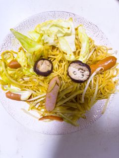 簡単!ソーセージともやしのカレー焼きそば-レシピのメイン写真