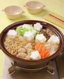 旬をおいしく！寄せ鍋風煮込みラーメン