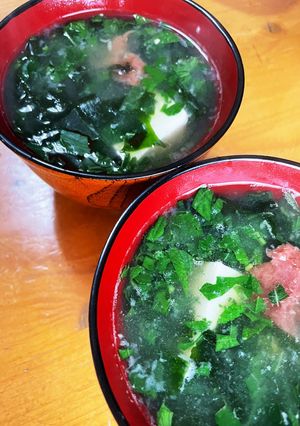 モロヘイヤと梅干しの朝の味噌汁-レシピのメイン写真