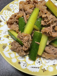 *胡瓜と牛肉のにんにく醤油炒め-レシピのメイン写真