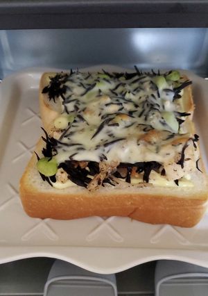 食パンアレンジ☆セブンひじきの残り-レシピのメイン写真