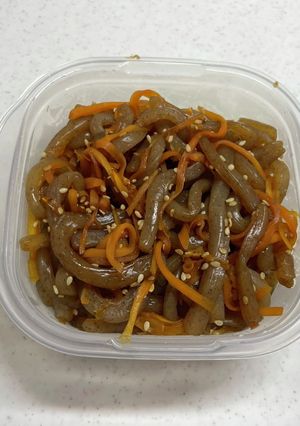 こんにゃくとにんじんの甘辛煮-レシピのメイン写真