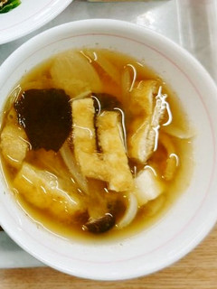 給食☆わかめと玉ねぎと豆腐のみそ汁-レシピのメイン写真
