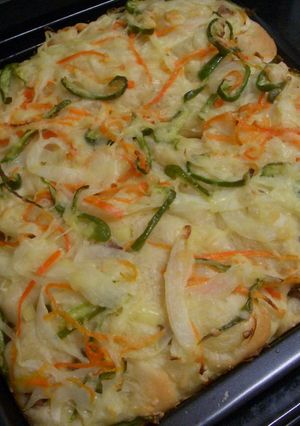 野菜たっぷり惣菜パン♪-レシピのメイン写真
