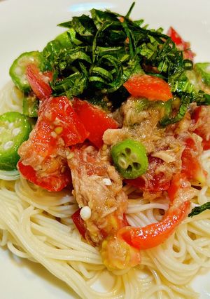 夏を感じるトマトとオクラとツナの冷し素麺-レシピのメイン写真