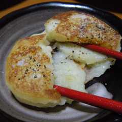 รูปของ コロボックル焼き～芋もち