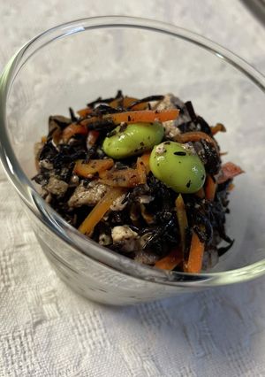 ひじきと豆腐の煮物（カップデリ風）-レシピのメイン写真