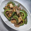 牛肉とゴーヤの甘辛ヨシダソース炒め