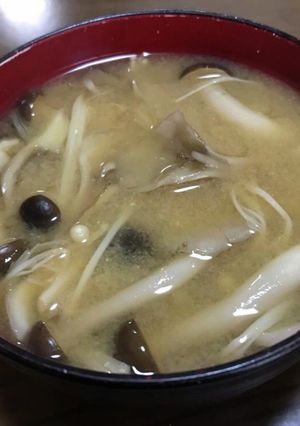 三種のきのこの味噌汁-レシピのメイン写真