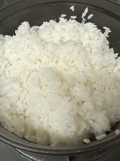 ストウブ もち麦入りご飯-レシピのメイン写真