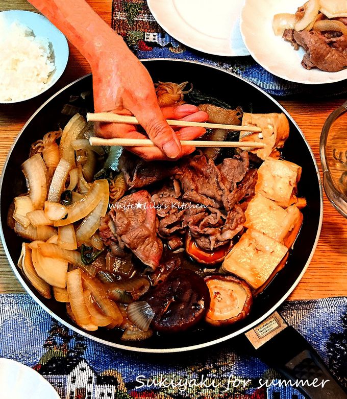 気軽に夏のすき焼き❤️硬い安肉が柔らかく by White☆Lily