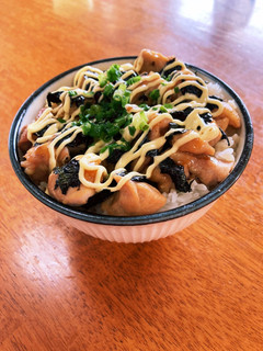 やみつき スタミナ焼き鳥丼-レシピのメイン写真