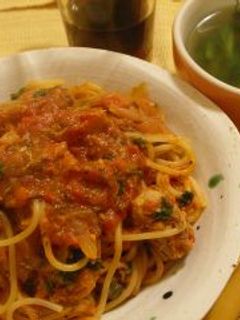 サバ水煮缶のトマトソースパスタ-レシピのメイン写真