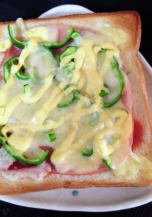 ピザトースト-レシピのメイン写真