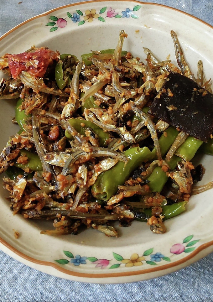 甘長ししとうと煮干しの梅干し味噌炒め-レシピのメイン写真