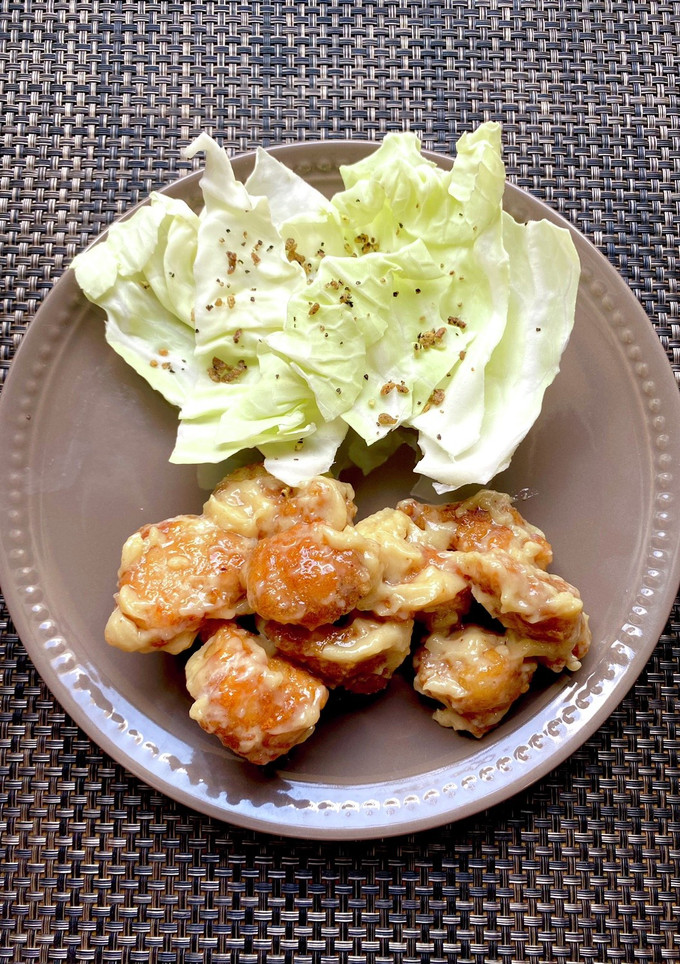 スパイシー唐揚げの胡麻マヨ-レシピのメイン写真