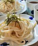 薄力粉で手打ちうどん！程良い弾力✨九州人
