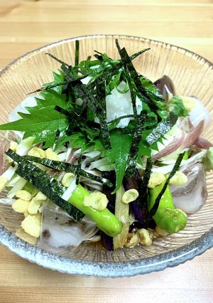 薬味たっぷり♪焼き茄子の冷やしたぬき蕎麦-レシピのメイン写真