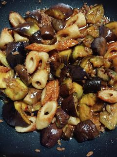 茄子の竹輪とひき肉のピリ辛炒め-レシピのメイン写真