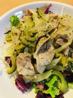夏の野菜炒め●豚肉とゴーヤーの塩レモン炒-レシピのメイン写真
