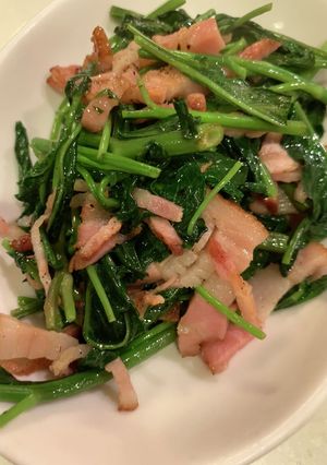 簡単　空芯菜ベーコン炒め-レシピのメイン写真