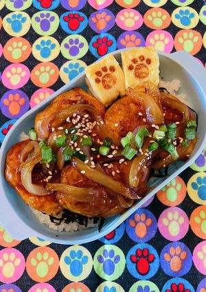 焼き鳥のタレで●鶏ひき肉もみもみつくね丼-レシピのメイン写真