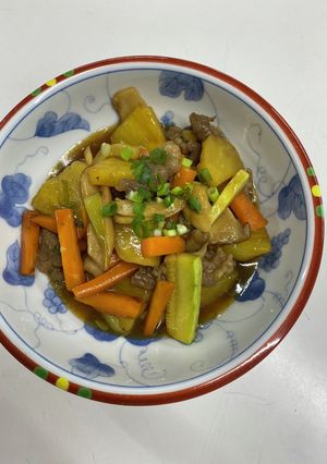 鳳梨炒牛肉（パイナップルと牛肉炒め）-レシピのメイン写真