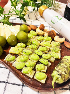 お酒のおつまみ☆チーズと枝豆わさび添え-レシピのメイン写真