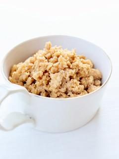 レンジで簡単【レンジ鶏そぼろ】そぼろ丼に-レシピのメイン写真