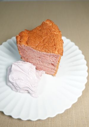 桜色の生クリーム-レシピのメイン写真