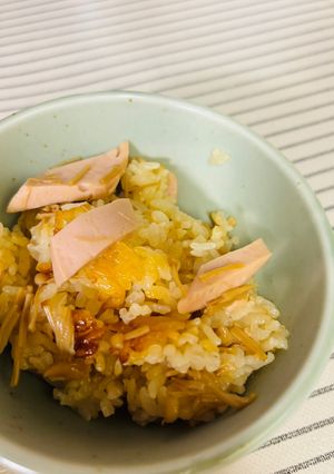 なめ茸と魚肉ソーセージの炊き込みご飯-レシピのメイン写真