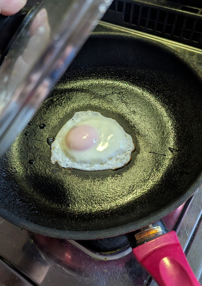 とっても簡単★目玉焼きの作り方-レシピのメイン写真