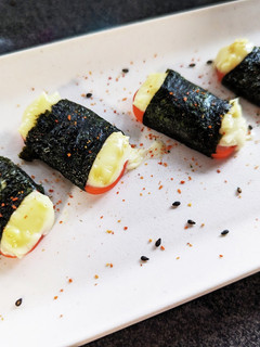 10分で作る!チーズとかまぼこ海苔巻き-レシピのメイン写真