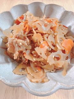 蓮根と人参のキンピラwith鶏皮-レシピのメイン写真