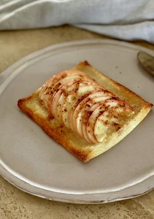 *食パンで、りんごのパイ風*-レシピのメイン写真