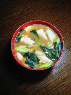簡単☆豆腐とわかめの味噌汁-レシピのメイン写真