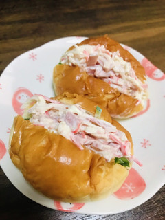 カニカマソーセージのワサビマヨロール♡-レシピのメイン写真